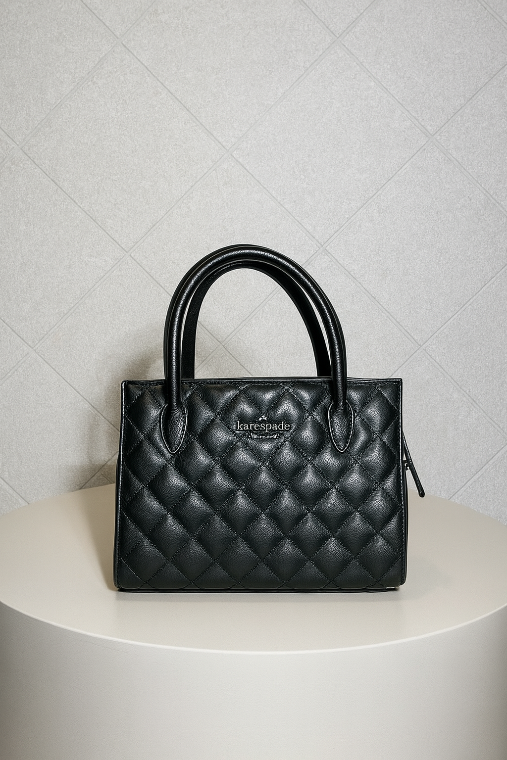 Quilted Leather Tote Bag for Women - Stylish Handbag with Dual Handles