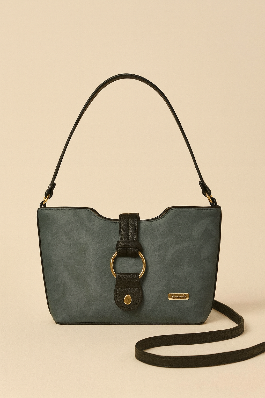 Trendy Black Tote Bag for Women – PU Leather Shoulder Bag with Metal Ring Design